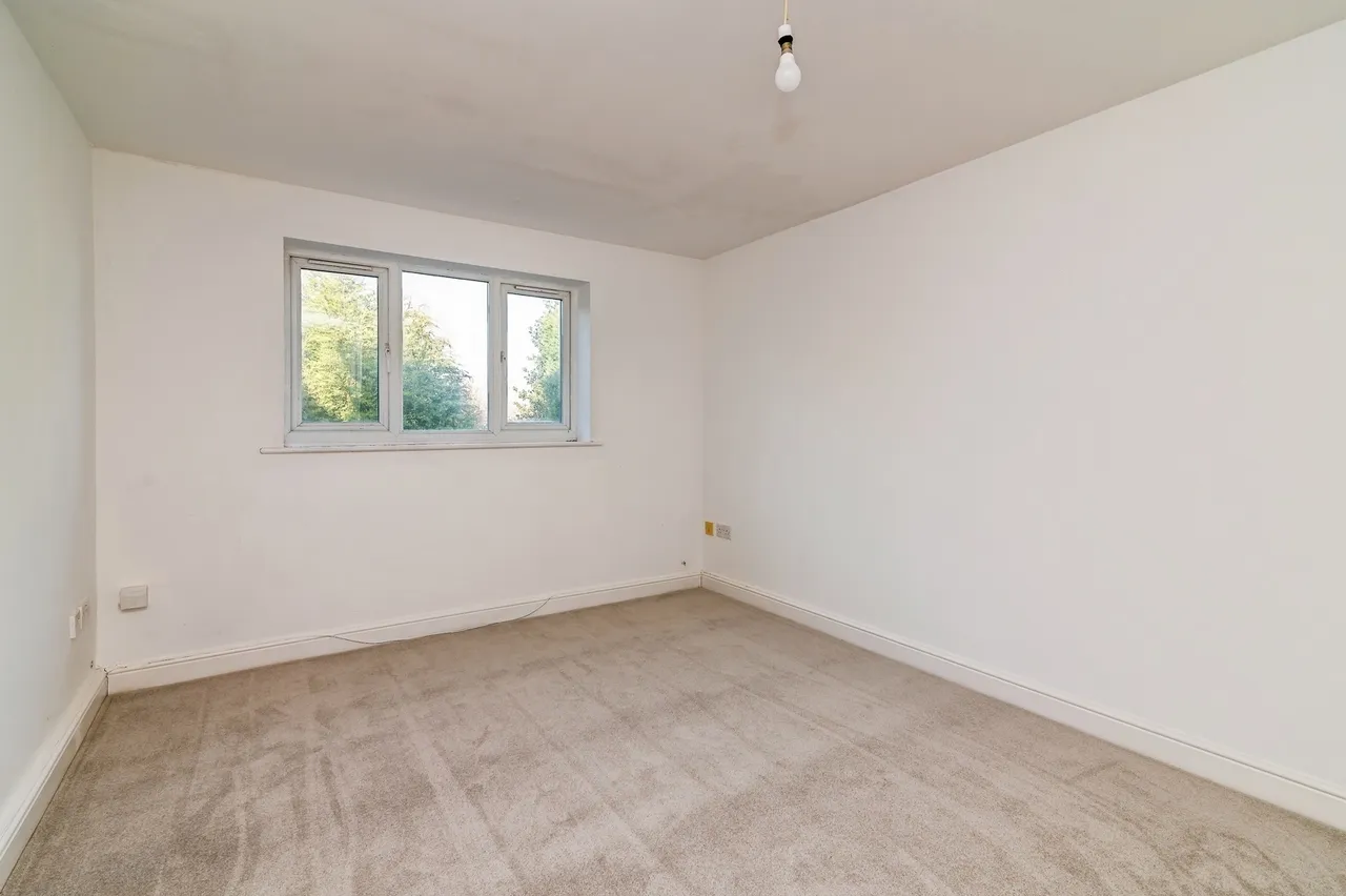 Southdale Road, Carlton, Nottingham, Nottinghamshire, NG4, photo 10