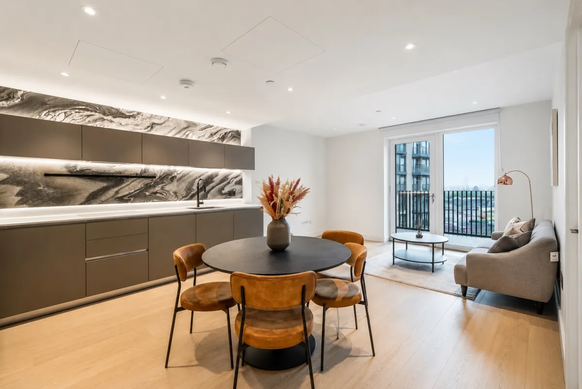 1 bed flat to rent — Cascade Way London W12