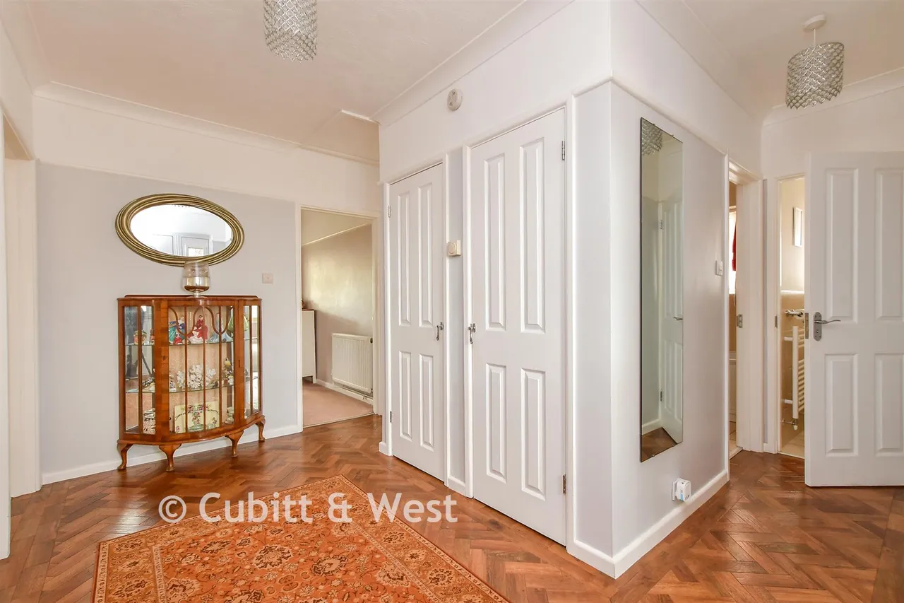 Chute Avenue, Worthing, BN13, photo 9