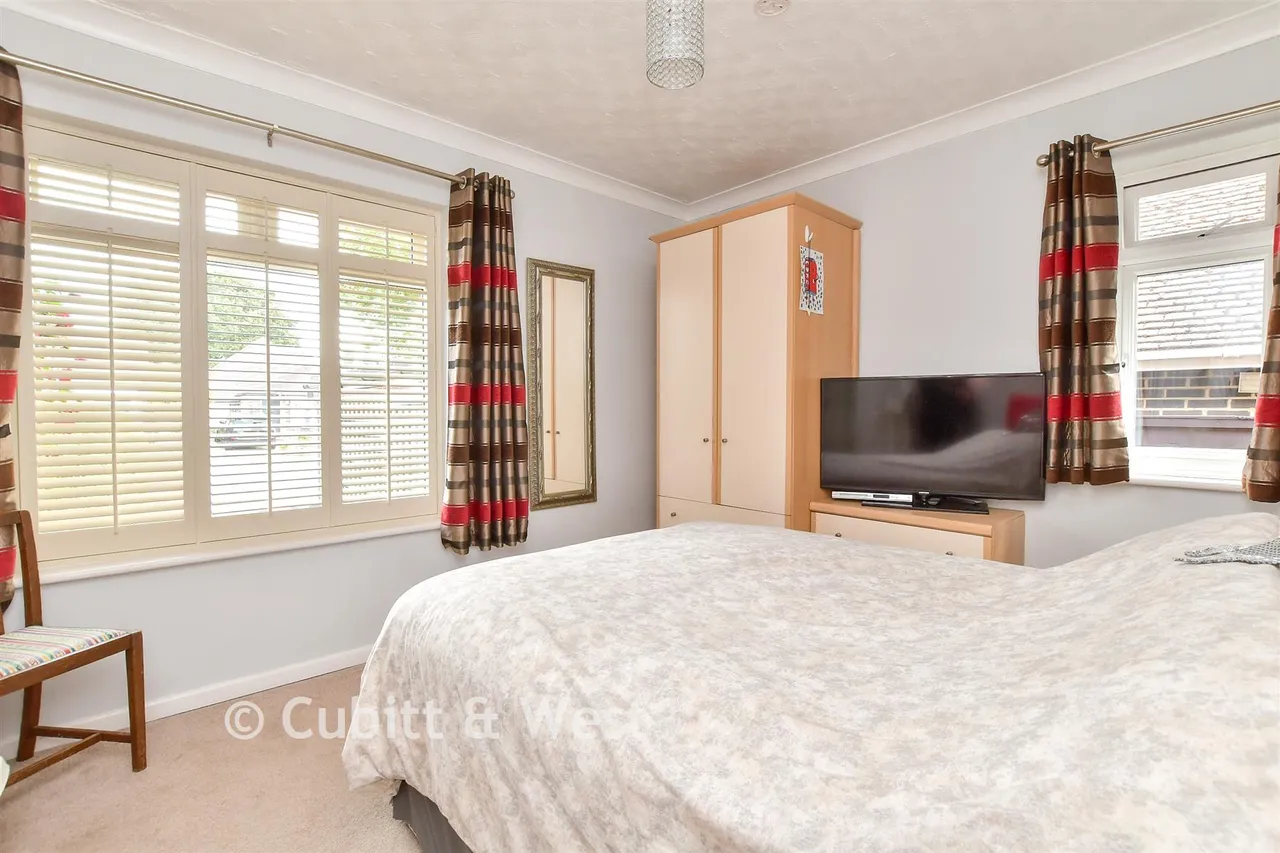 Chute Avenue, Worthing, BN13, photo 13