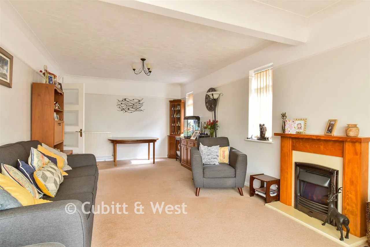 Chute Avenue, Worthing, BN13, photo 5