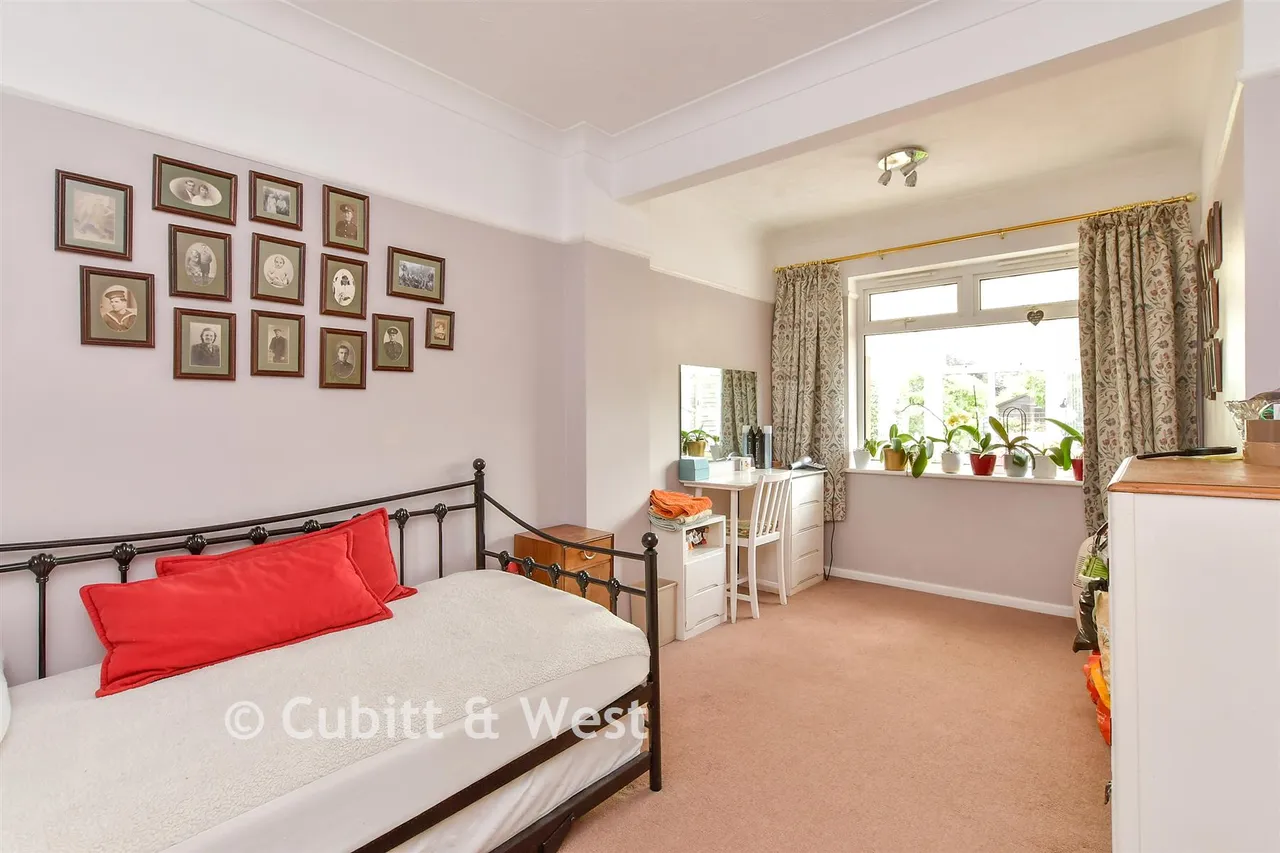 Chute Avenue, Worthing, BN13, photo 11