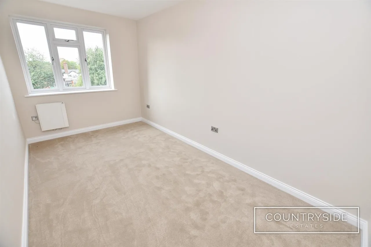High Road, Benfleet, photo 8