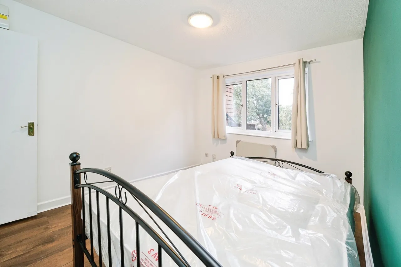 Boultwood Road, Beckton, London, E6, photo 14