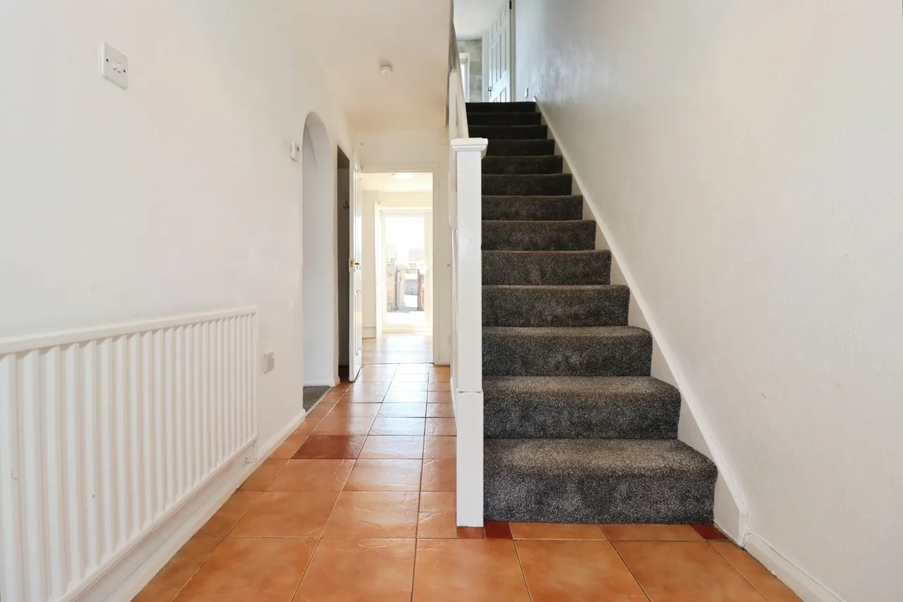 Kingscote, Yate, Bristol, Gloucestershire, BS37, photo 3