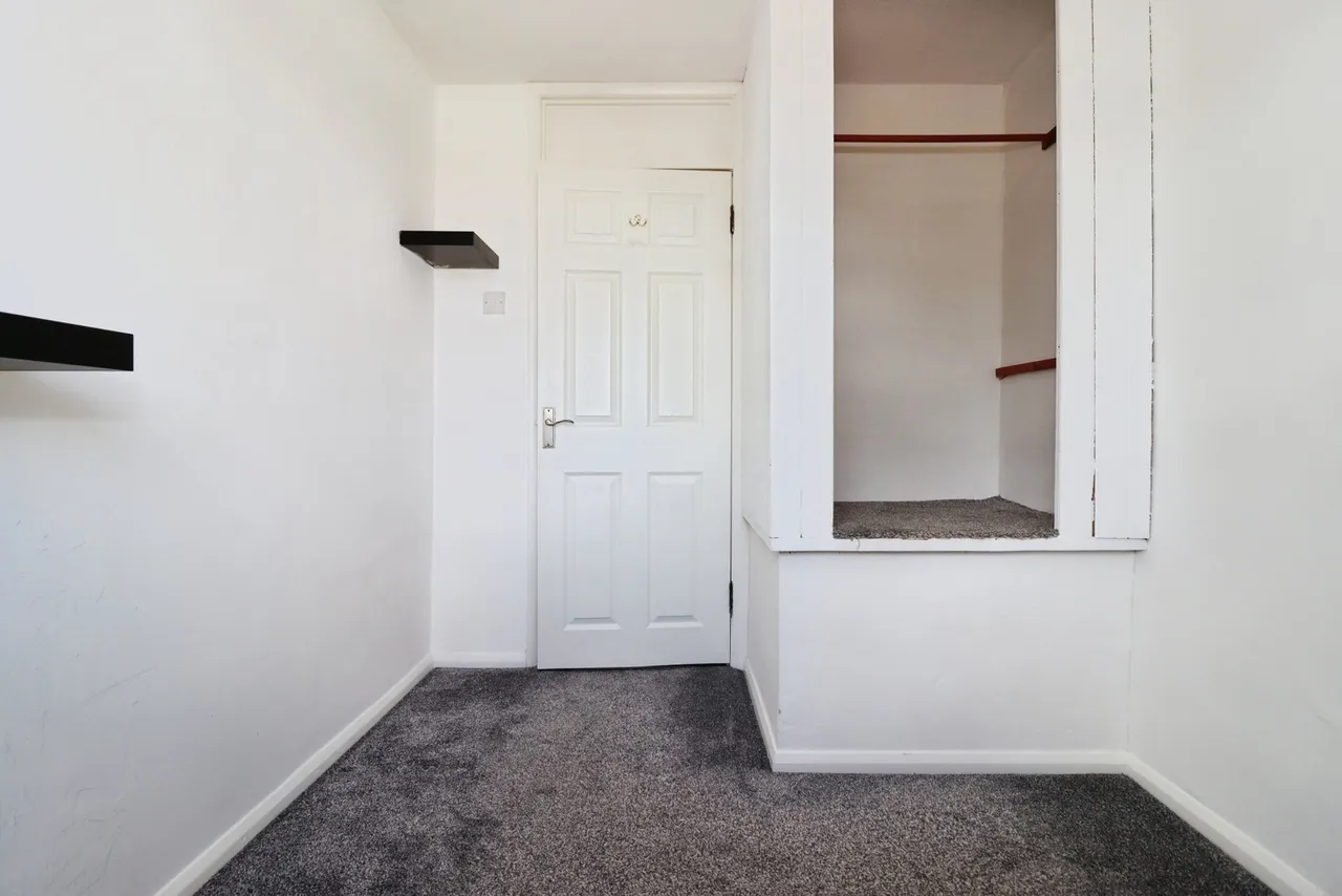 Kingscote, Yate, Bristol, Gloucestershire, BS37, photo 14