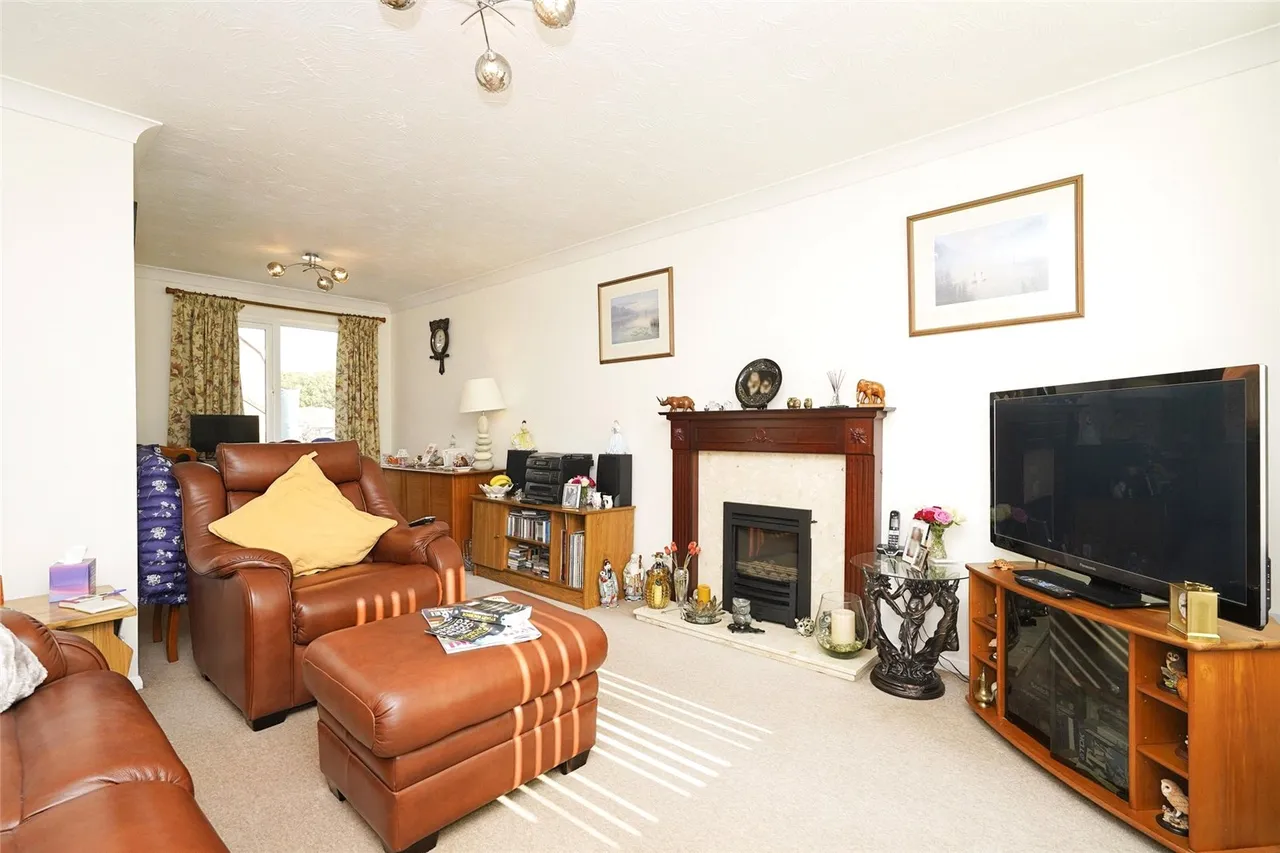 Melton Drive, Taverham, Norwich, photo 2