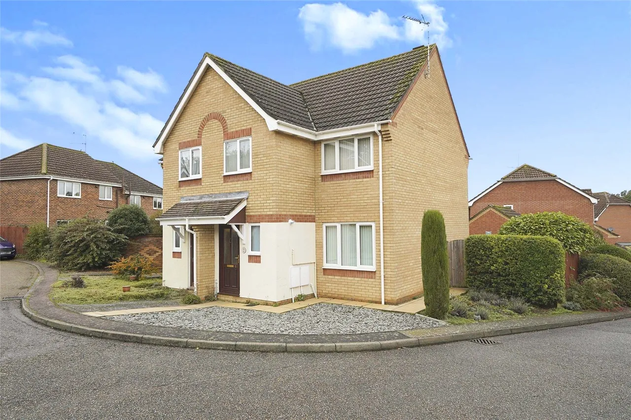 3 bed house for sale — Melton Drive, Taverham, Norwich