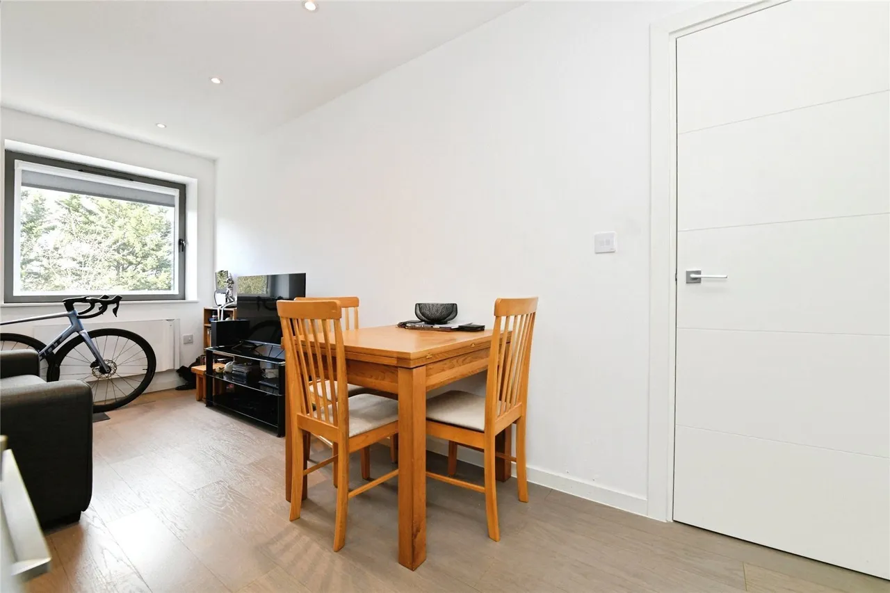Hubert Road, Essex, CM14, photo 6