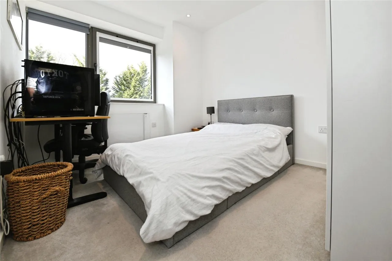 Hubert Road, Essex, CM14, photo 8