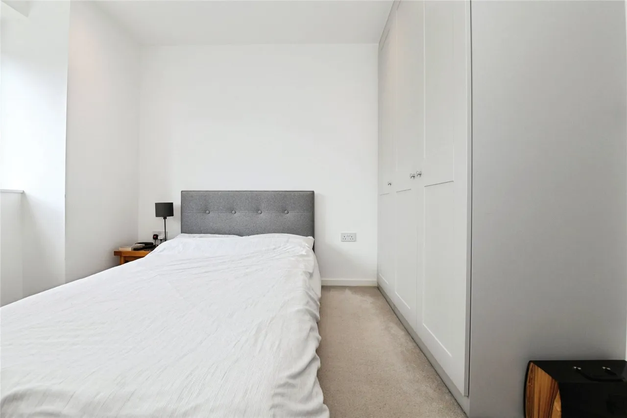 Hubert Road, Essex, CM14, photo 9