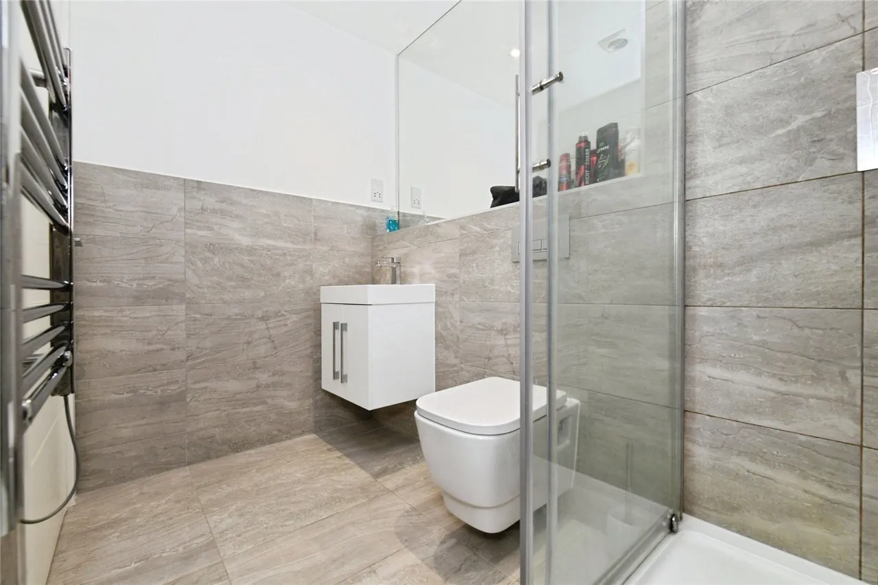 Hubert Road, Essex, CM14, photo 13