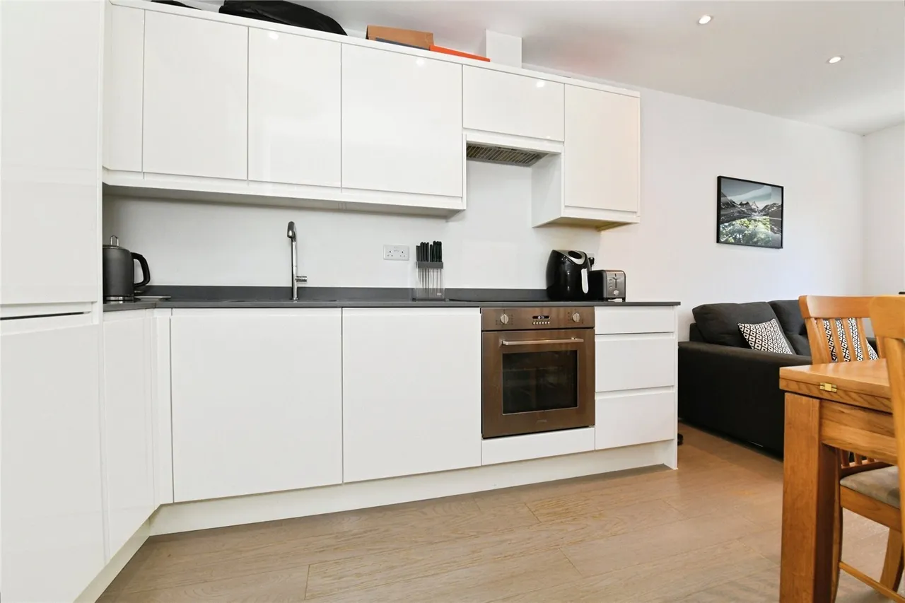 Hubert Road, Essex, CM14, photo 3