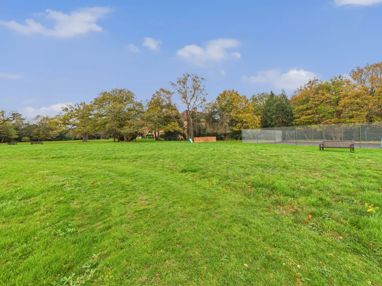 Seven Hills Road, Iver, SL0, photo 9
