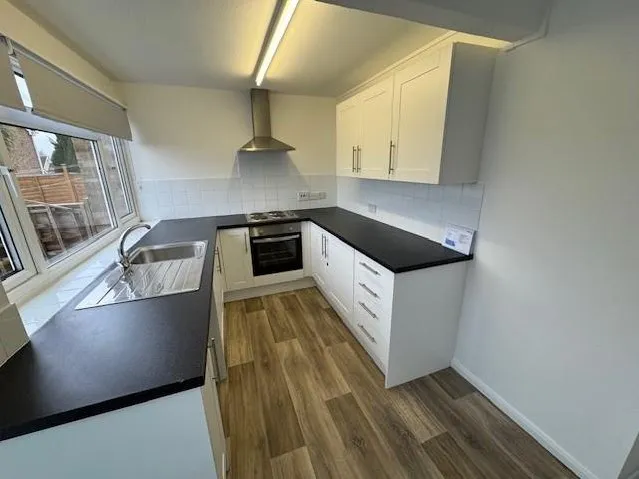 Pikes Crescent, Trull, TA1, photo 5