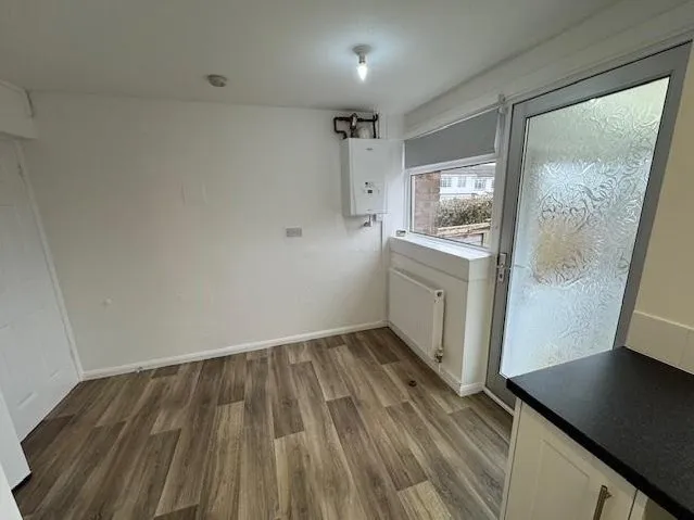 Pikes Crescent, Trull, TA1, photo 6