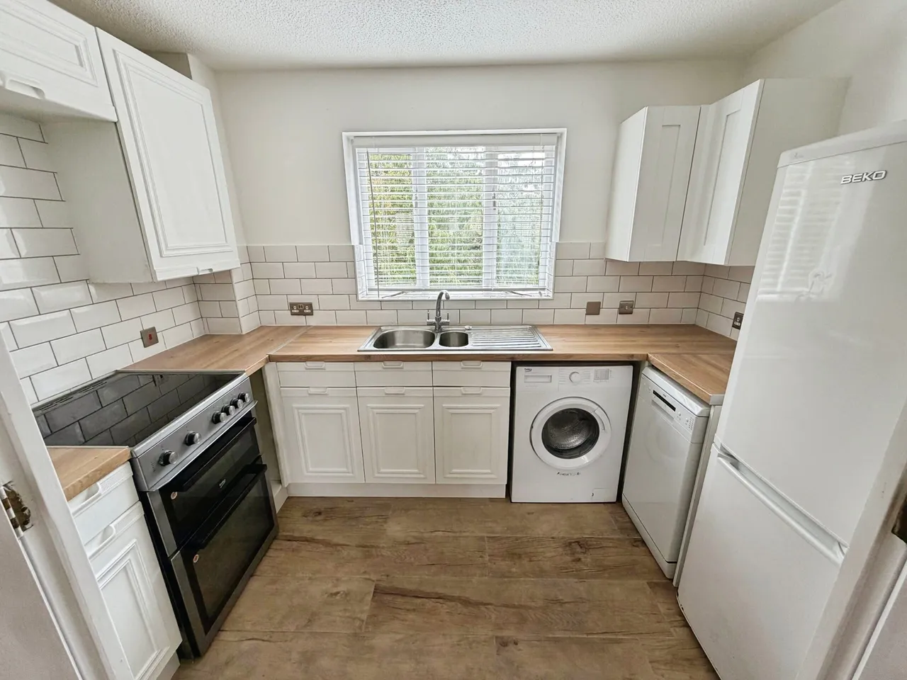 Fawkner Close, Chelmsford, CM2 6UP, photo 4