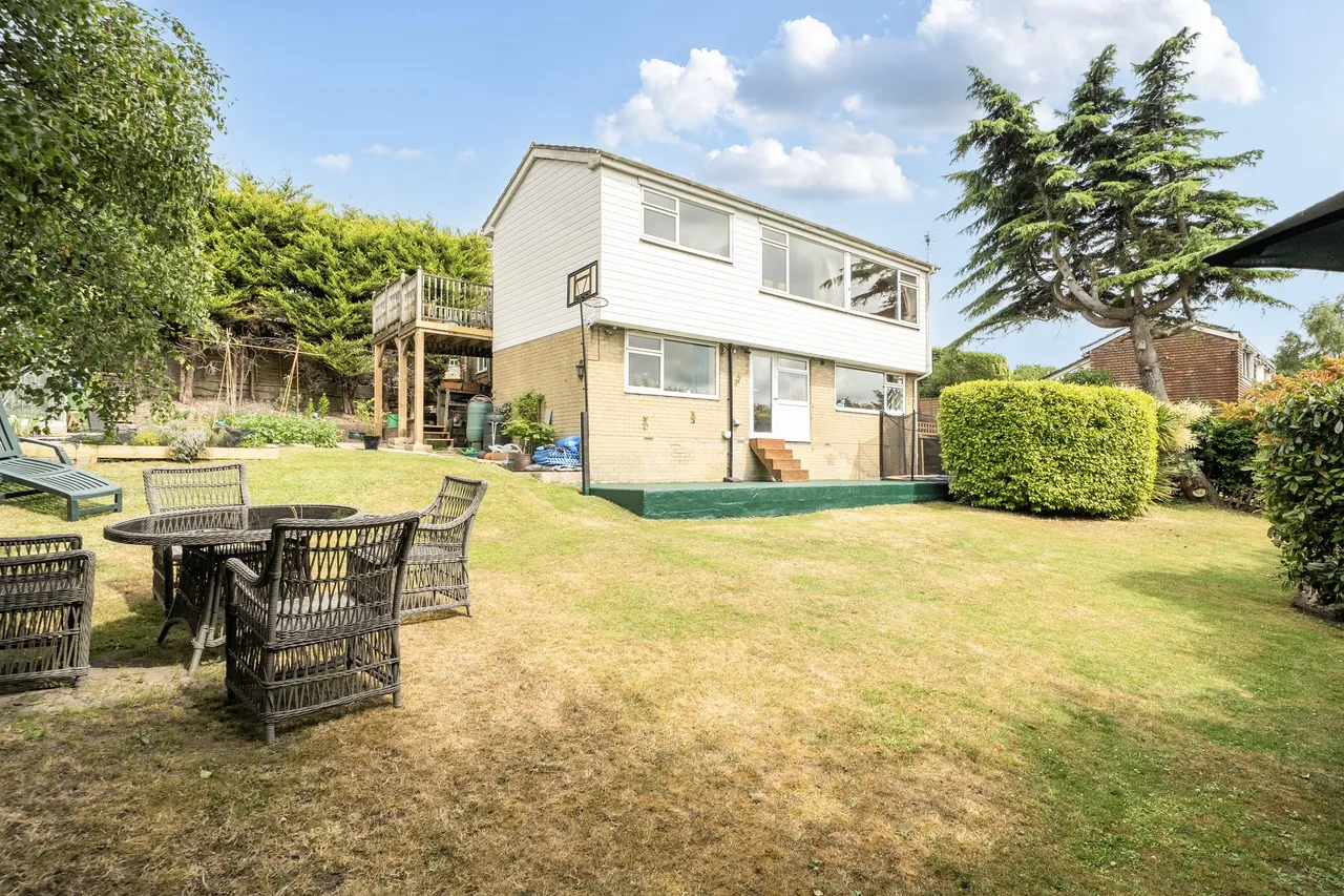 Chantry Close, Storrington, RH20, photo 9