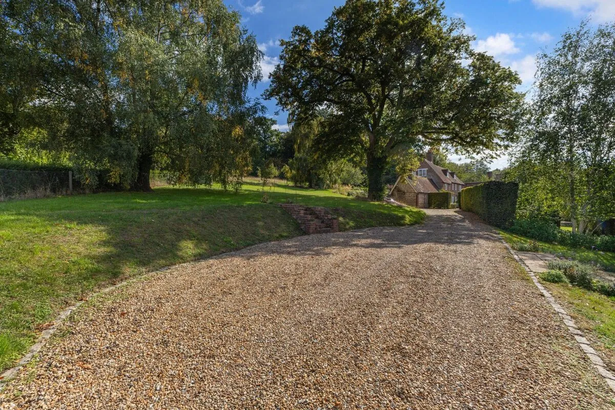 Chawton, Alton, GU34, photo 23