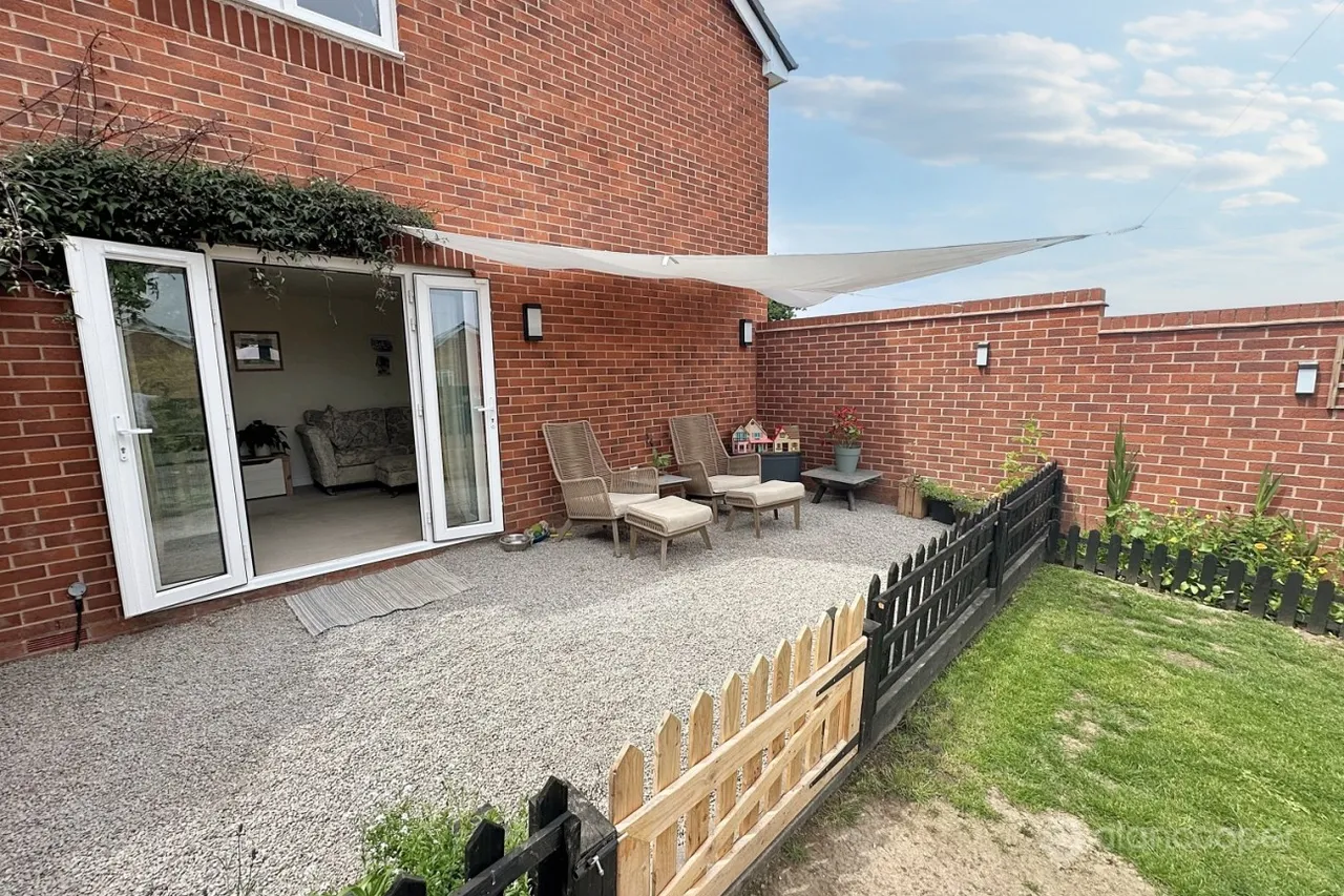 Wakem Close, Galley Common, CV10, photo 22