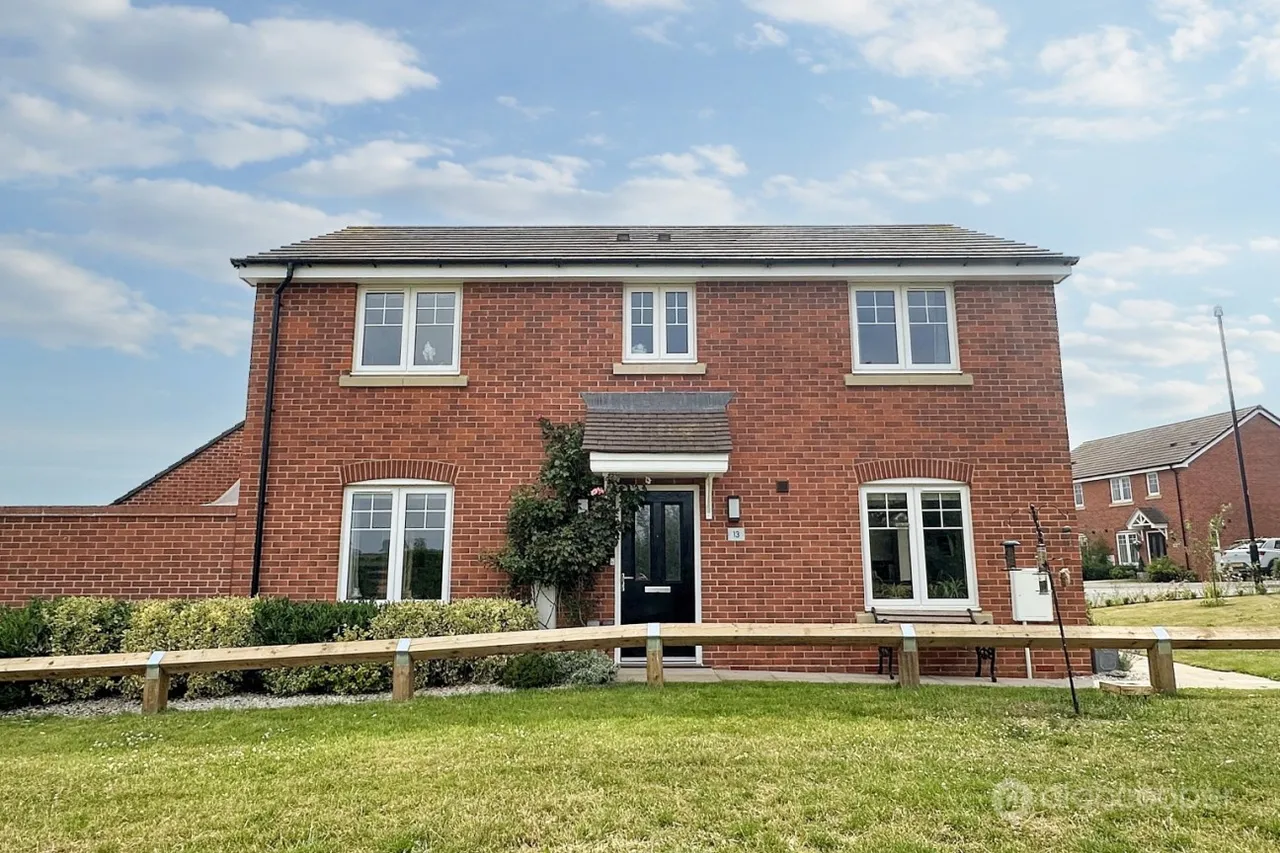Wakem Close, Galley Common, CV10, photo 25