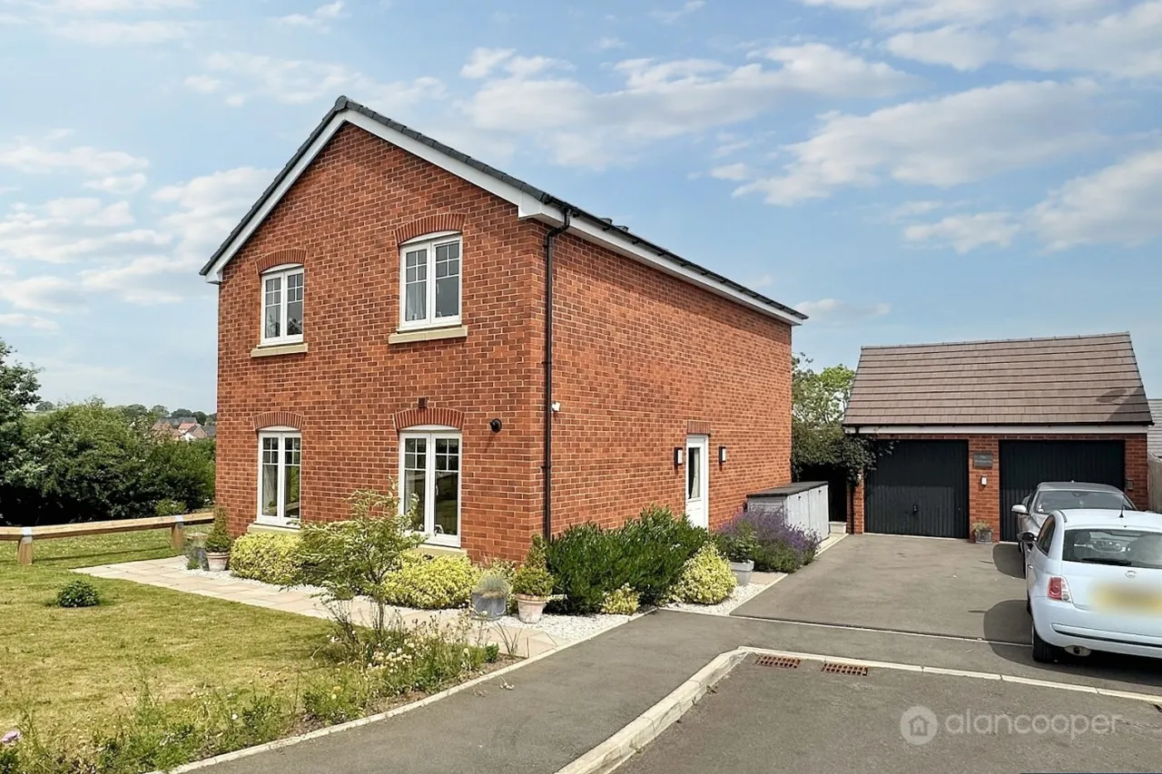 Wakem Close, Galley Common, CV10, photo 26