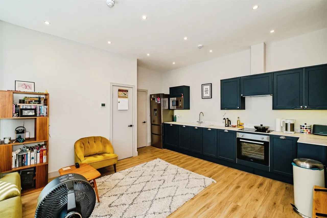Shelley Road, Worthing, BN11, photo 4