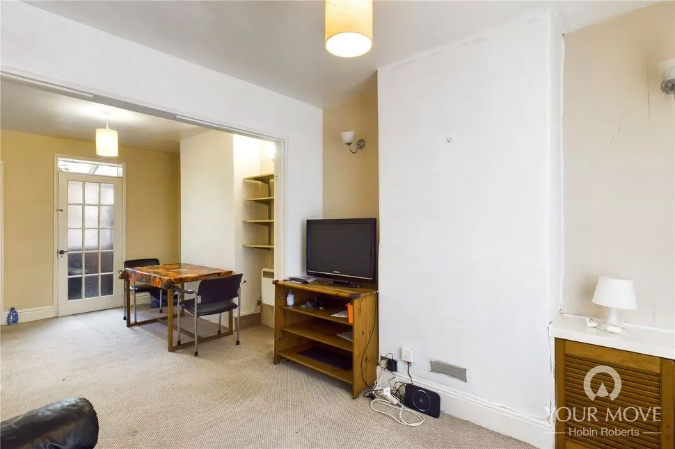 Lower Adelaide Street, Northampton, NN2, photo 8