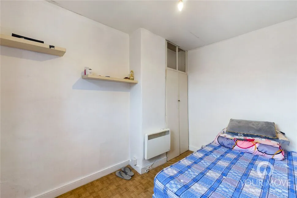 Lower Adelaide Street, Northampton, NN2, photo 12