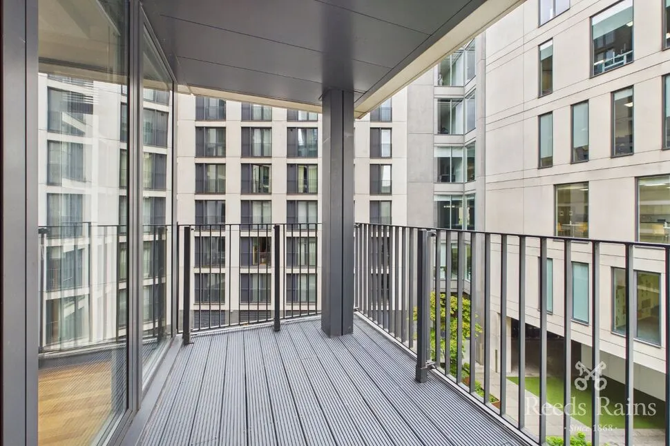 Piccadilly Place, Manchester, M1, photo 3