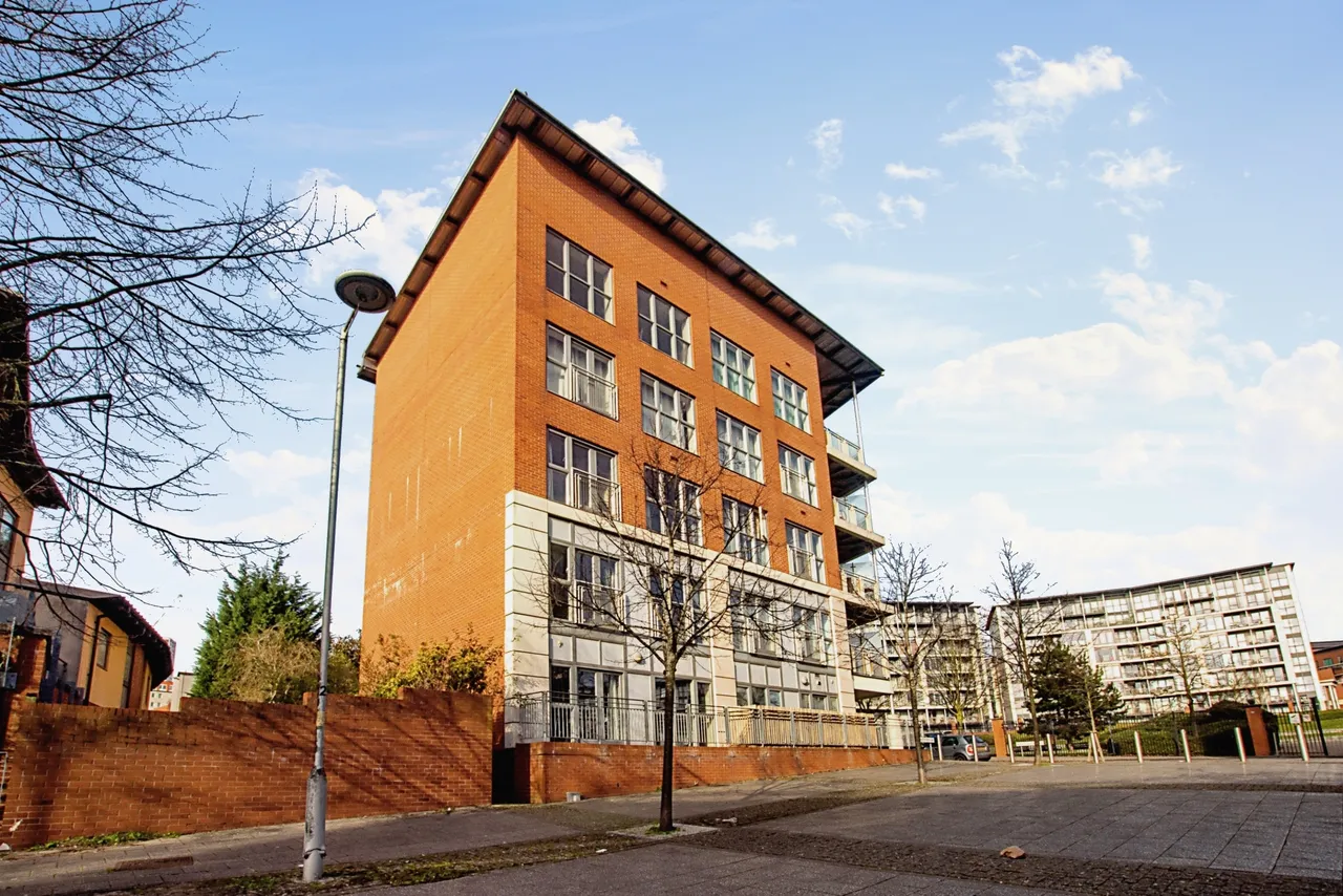 2 bed flat for sale, Alfred Knight Way, Birmingham, B15