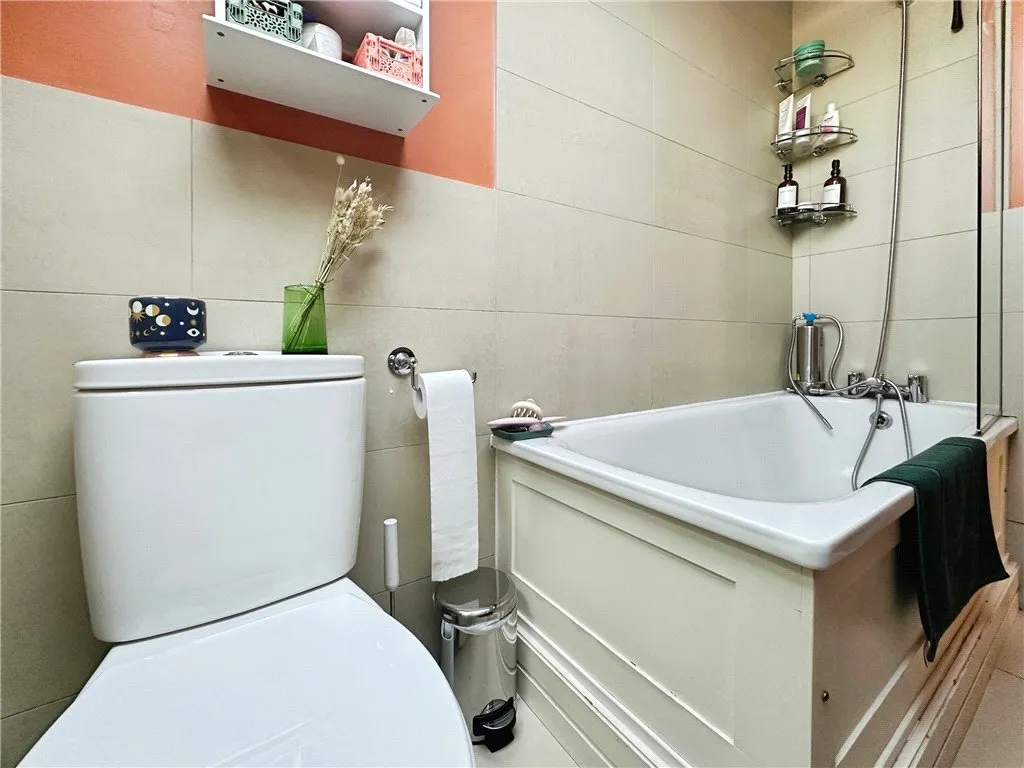 Rattray Road, London, SW2, photo 7
