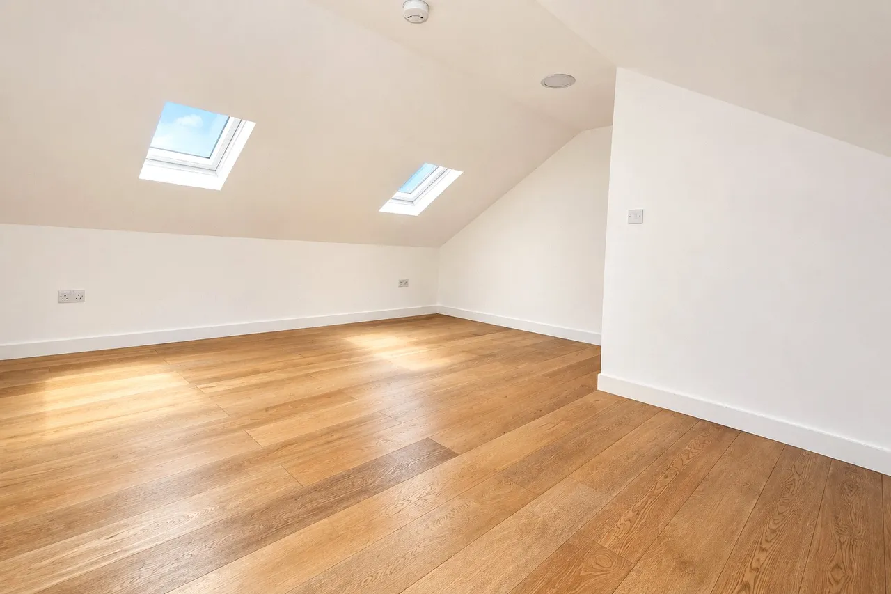 Station Road, London, SE25, photo 8