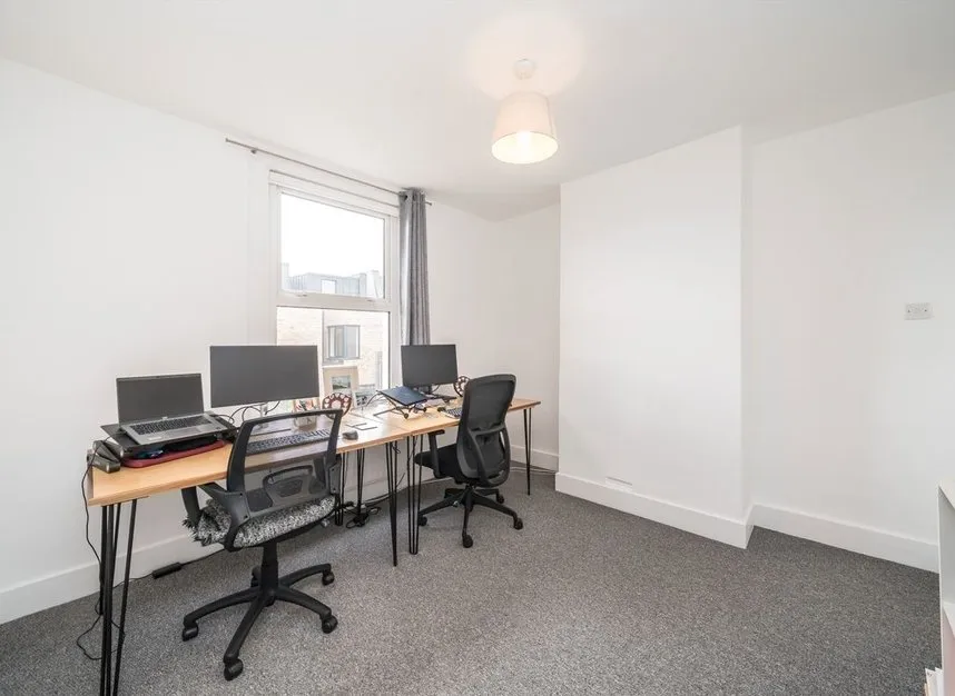 Norcutt Road, Twickenham, TW2, photo 7