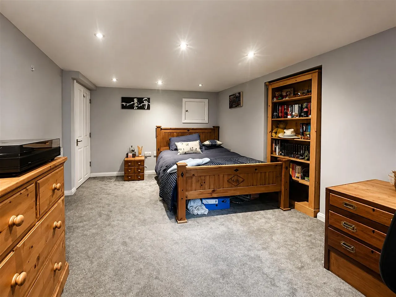 Highfield Avenue, Sale, M33, photo 22