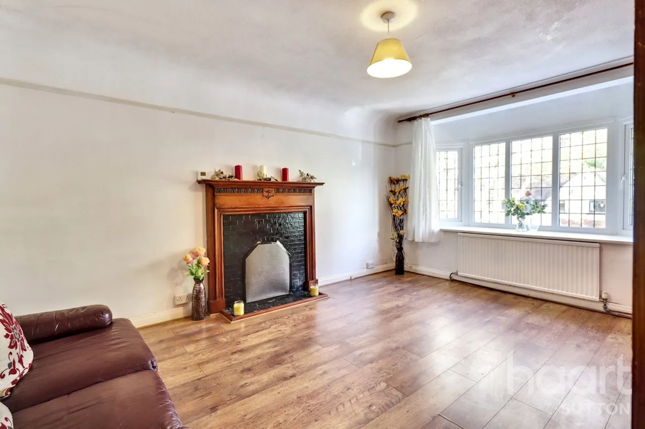 Westmead Corner, Carshalton, SM5, photo 5
