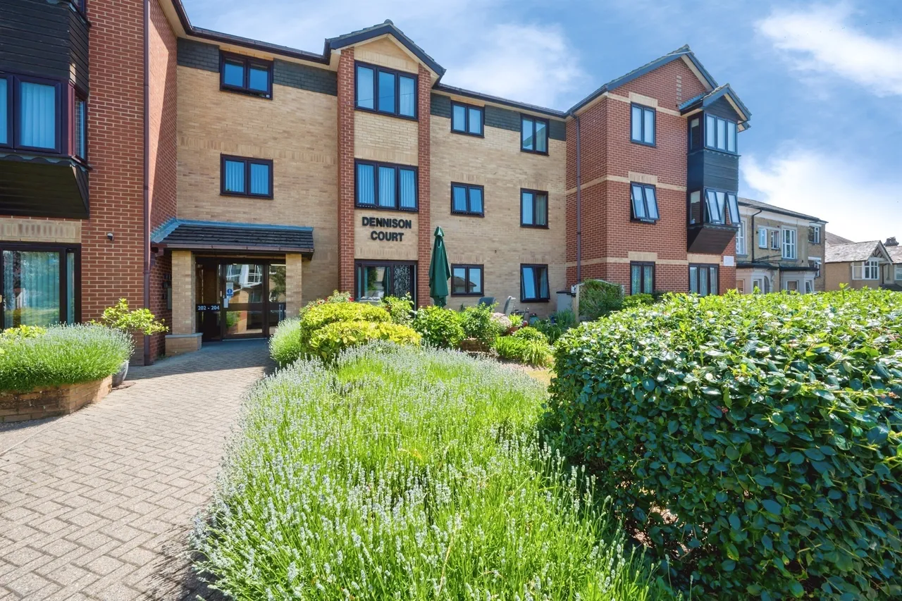 1 bed flat for sale — Regents Park Road, Southampton