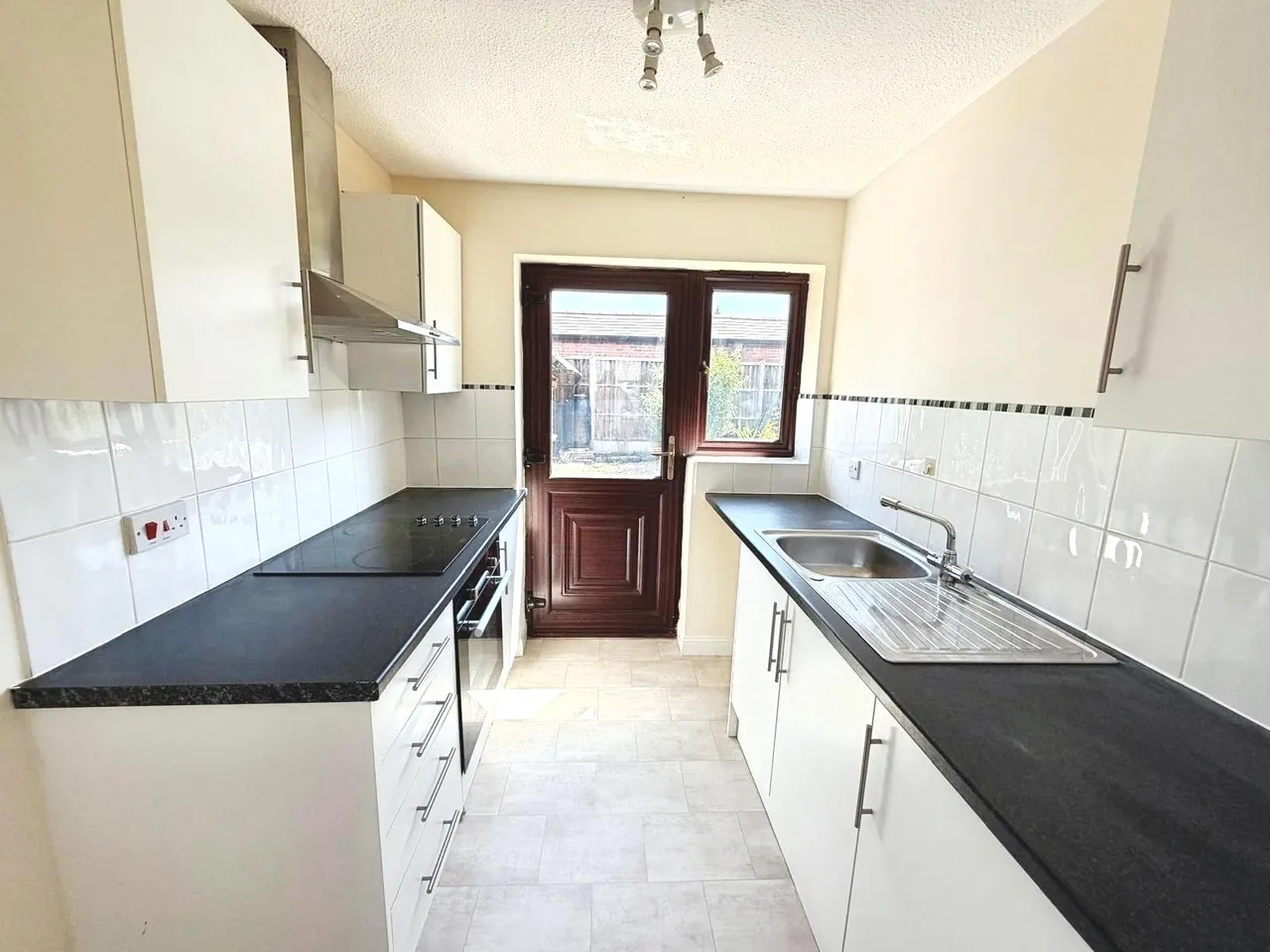 Hoylake Drive, Farcet, PE7, photo 2
