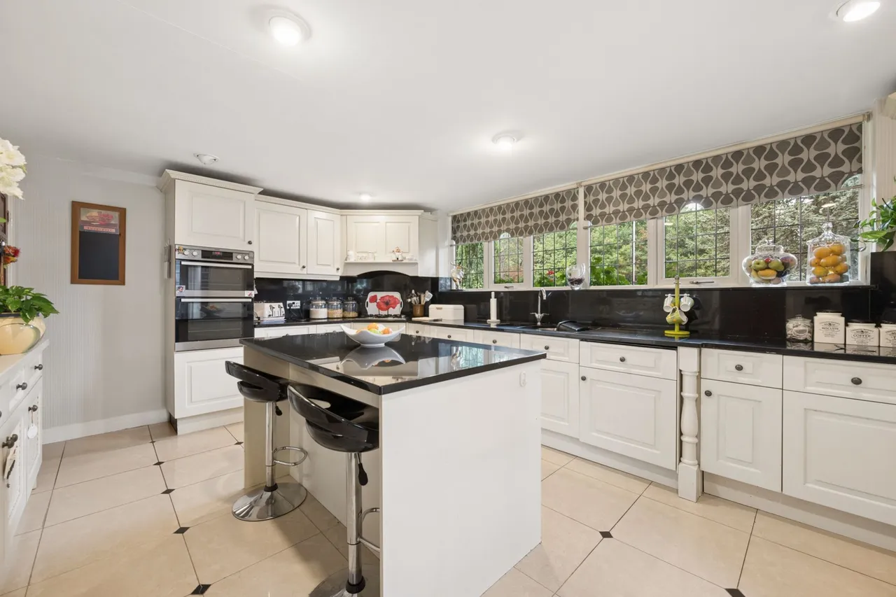 Broadway, Cheadle, photo 9