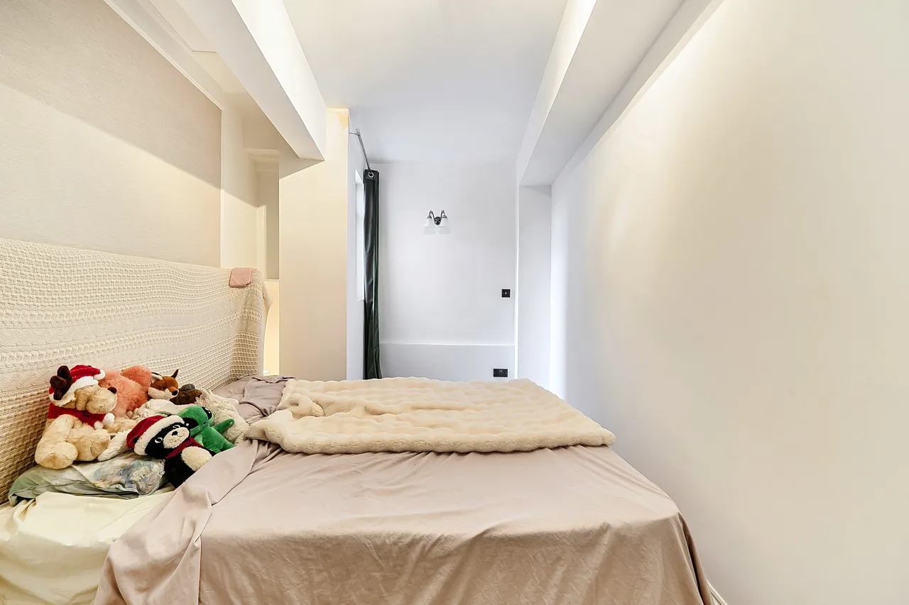 B15 Sloane Avenue Mansions, London, photo 10