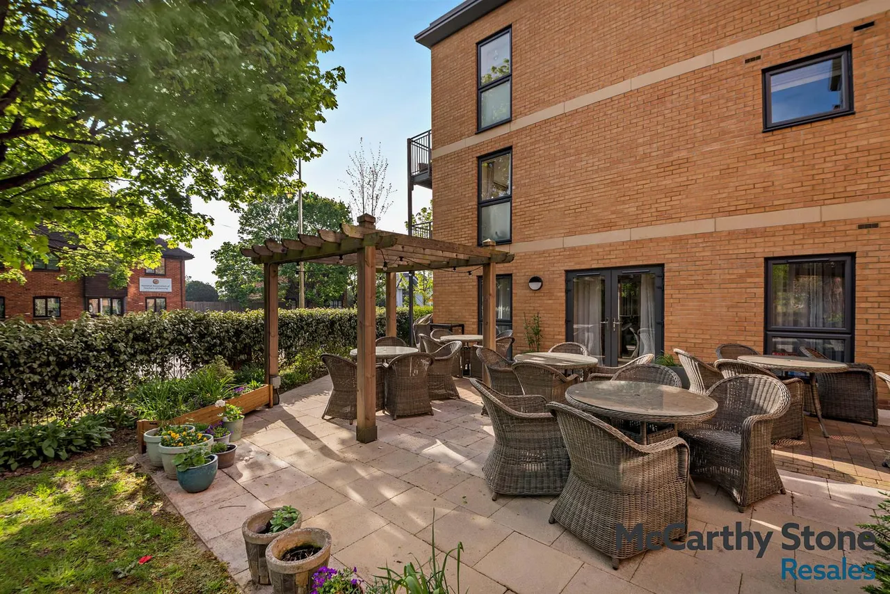 The Moors, Thatcham, RG19, photo 18
