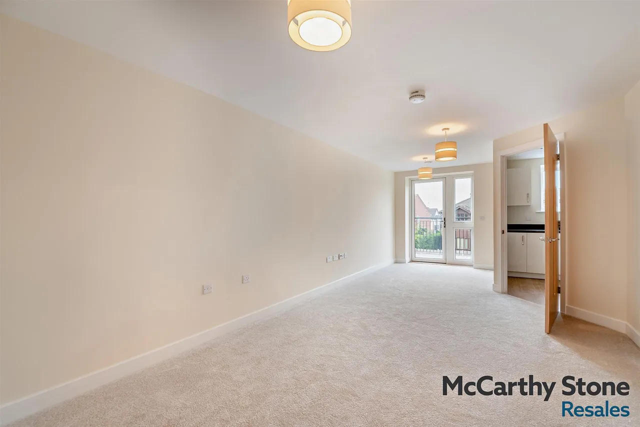 The Moors, Thatcham, RG19, photo 23