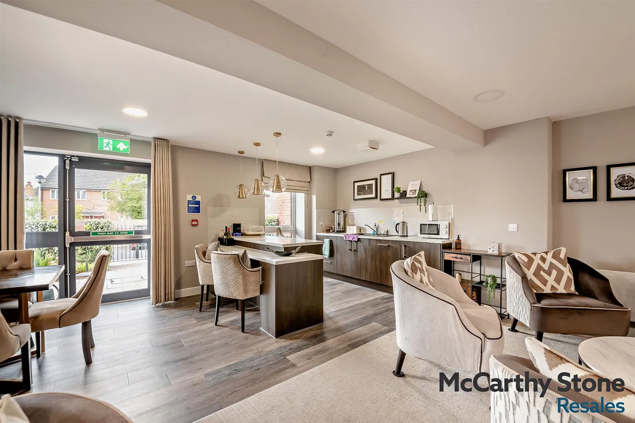 The Moors, Thatcham, RG19, photo 20