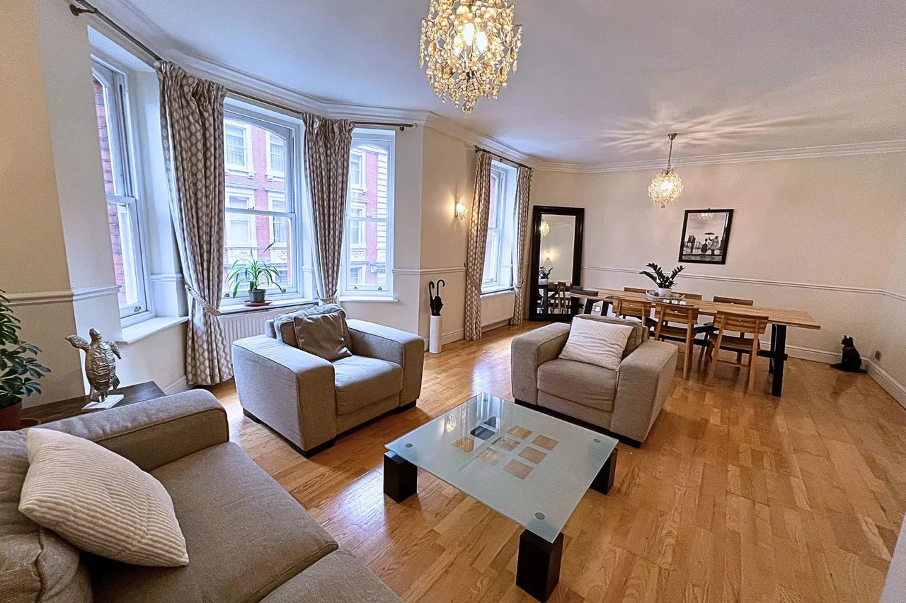 1 Eastcastle Street, London, W1T 2AA, photo 2