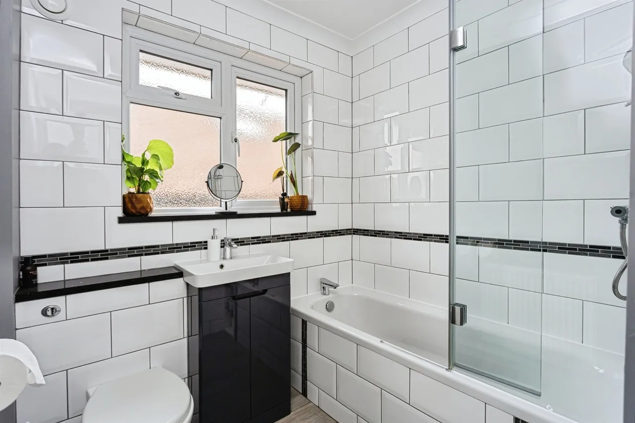 Noel Rise, Burgess Hill, RH15, photo 8