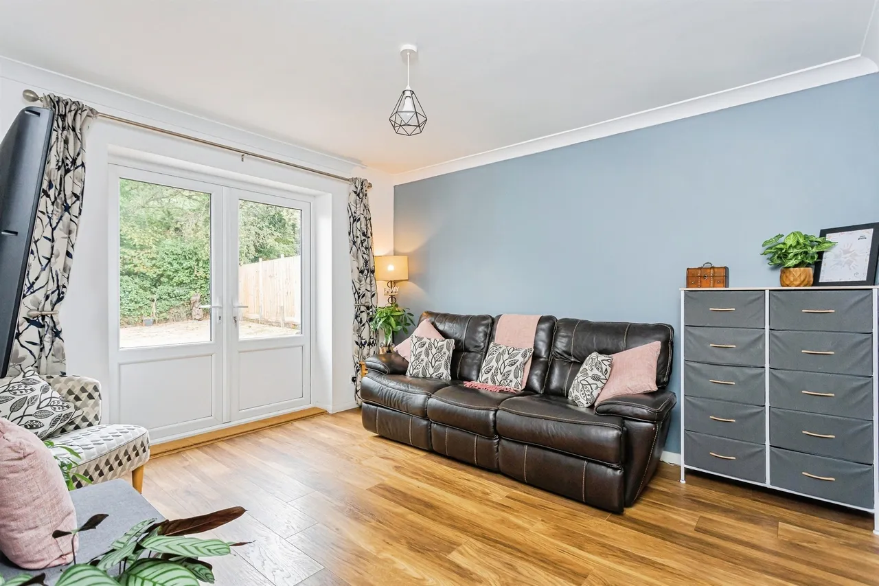 Noel Rise, Burgess Hill, RH15, photo 2