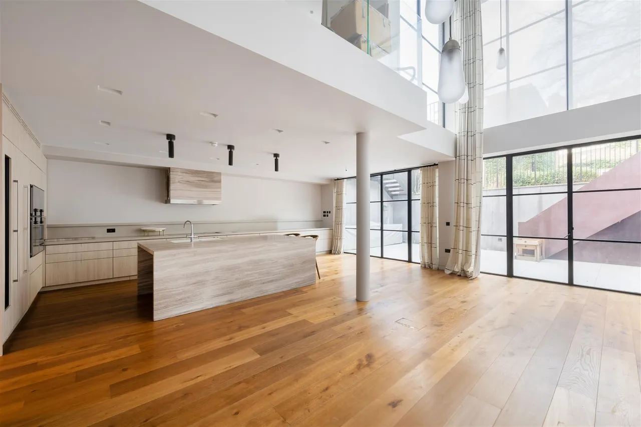 Elsworthy Road, Primrose Hill, London, NW3 3DJ, photo 4