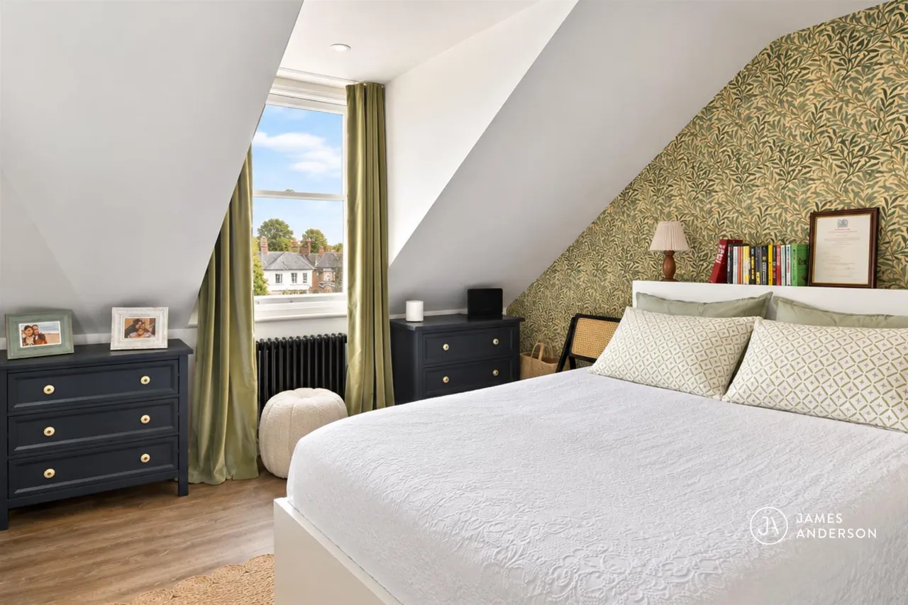 Lower Richmond Road, London, SW15, photo 6
