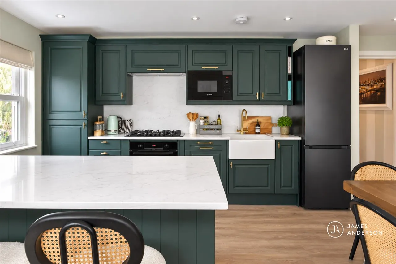 Lower Richmond Road, London, SW15, photo 8