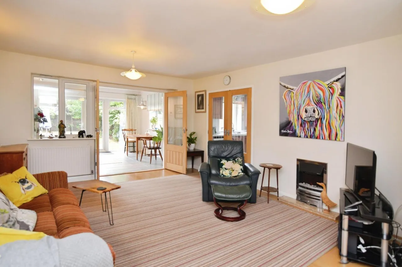 Stanley Road, Wokingham, RG40, photo 2